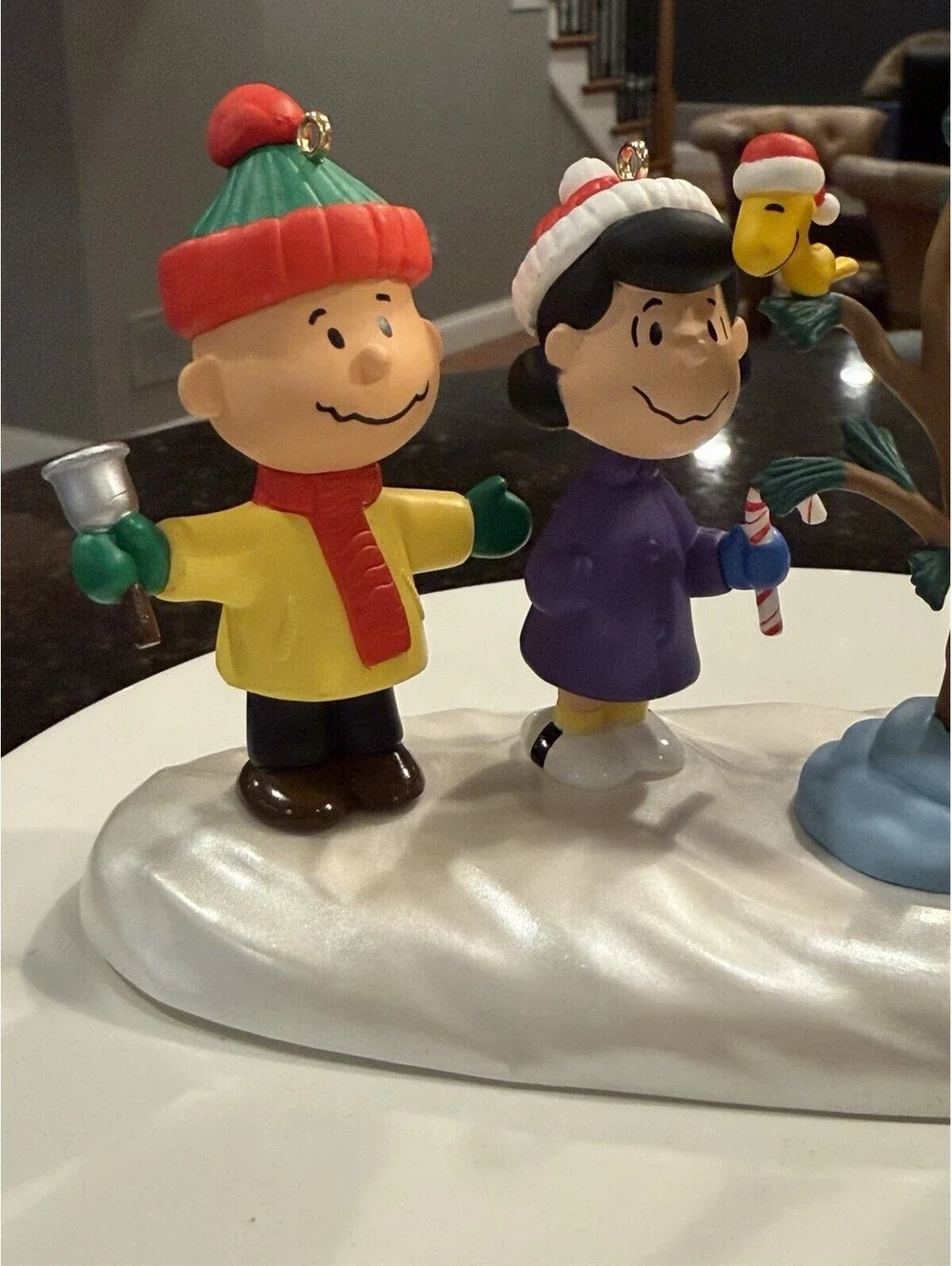 Hallmark Keepsake 1995 Charlie Brown  Christmas Set 5 Ornaments Snow Scene New